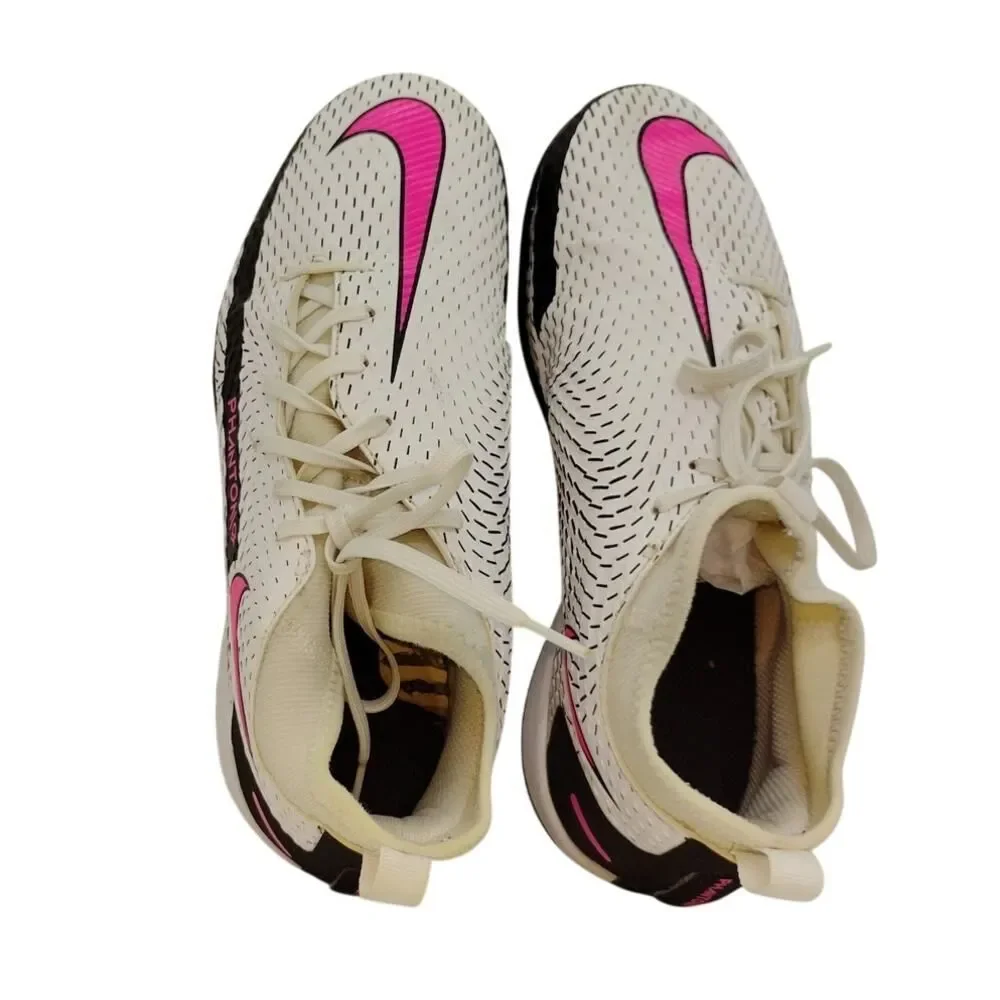 NIKE PHANTOM GT Girls White w/Pink Accents Soccer Shoes - Size: 5.5 Youth